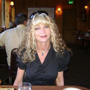 Meet your Posher, Robin