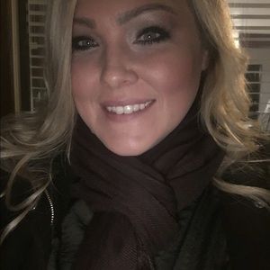 Meet your Posher, Dawn