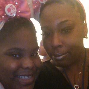 Meet your Posher, Latoya