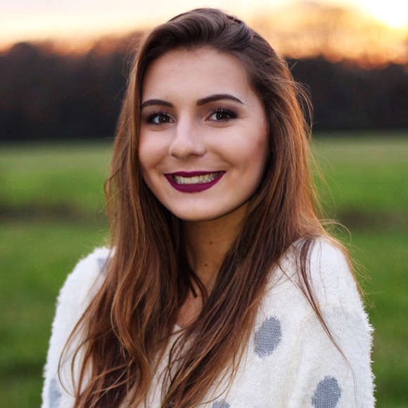 Meet your Posher, Alex - Picture 1 of 1