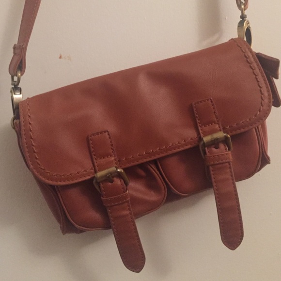 Light brown bag from urban outfitters