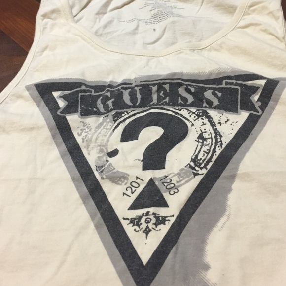 Guess Tank - Picture 3 of 4