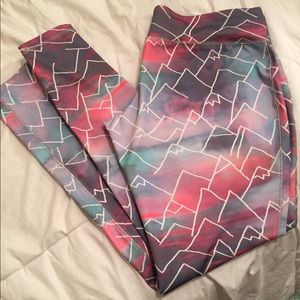MOSSIMO SUPPLY CO new athletic, pattern leggings