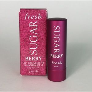 Fresh Sugar Lip Treatment in Berry 💋