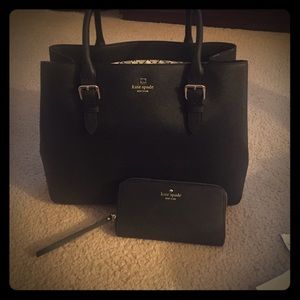 Kate spade with matching wallet