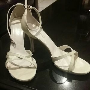 ALDO sandal heela