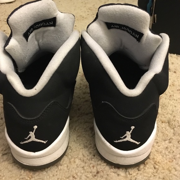 Oreo 5s Jordan🙌🏽😛 - Picture 2 of 4