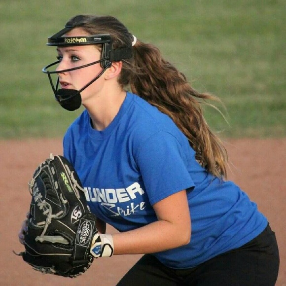 Meet your Posher, Katelynn - Picture 2 of 4