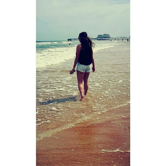 Meet your Posher, Katelynn - Picture 3 of 4