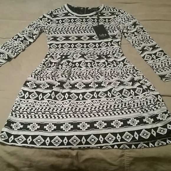 Printed black & white dress