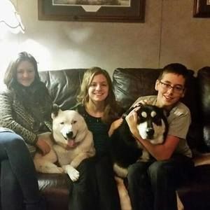 Meet your Posher, Cyndi