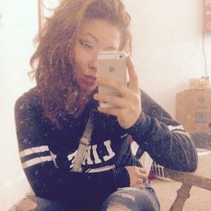 Meet your Posher, Janel