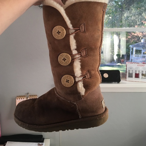Chestnut ugg boots