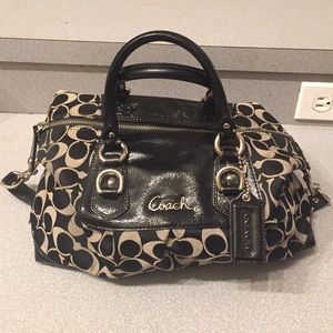 *LIGHTLY USED* Authentic Coach Handbag