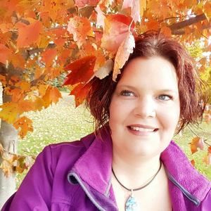 Meet your Posher, Venessa