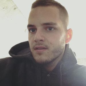 Meet your Posher, Corey