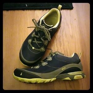 Ahnu Vibrant sneakers