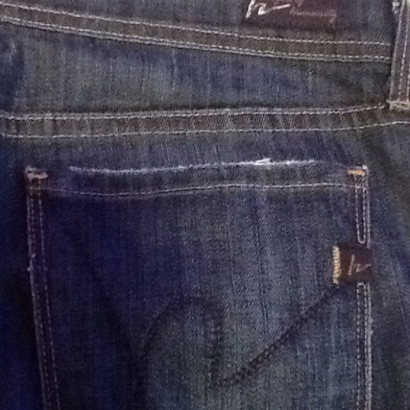 Jeans - Picture 2 of 2