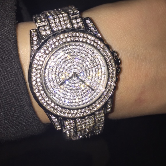 Diamond watch - Picture 3 of 4