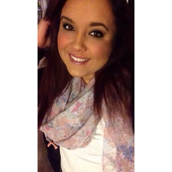 Meet your Posher, Mary - Picture 1 of 1