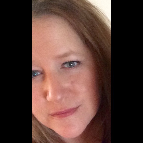 Meet your Posher, Kim - Picture 1 of 1