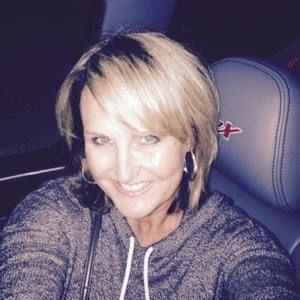 Meet your Posher, Leann