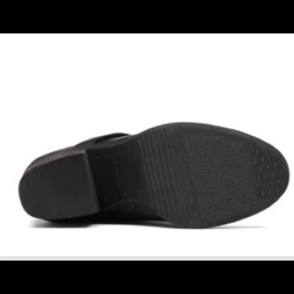 ❌SOLD❌Lucky Brand leather boot, size 7 - Picture 2 of 4