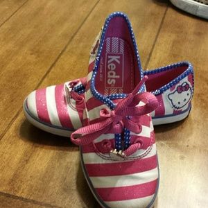 Keds  Hello Kitty Girls size 11.5