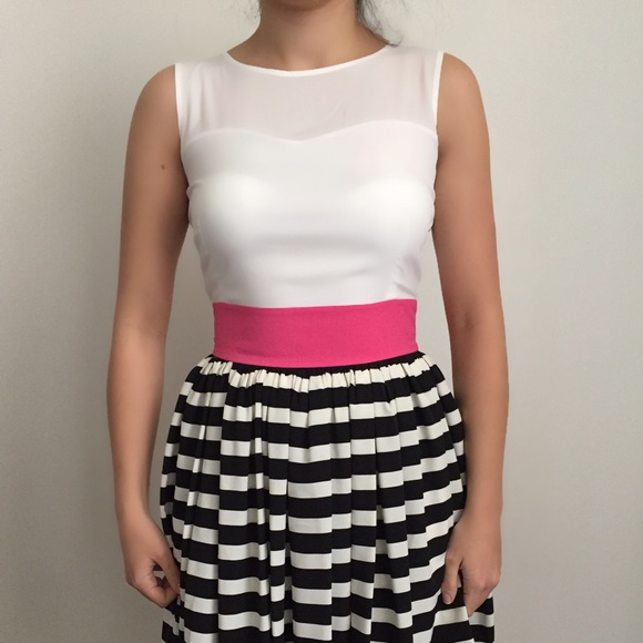 Classy Colorful Dress - Picture 3 of 4