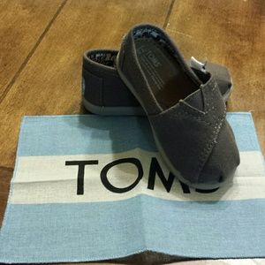 Toddler Toms 5T