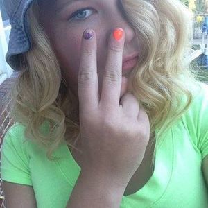 Meet your Posher, Faith