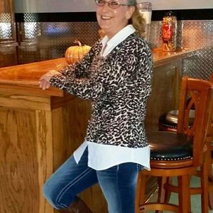 Meet your Posher, Janet