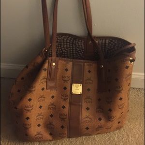 SOLDDDDDD!!!!   MCM Shopper Tote