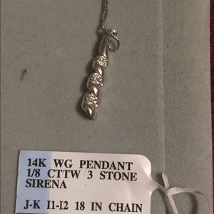 14kt White Gold 3 diamond necklace