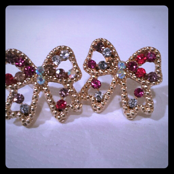 Jewelry - Bow Earrings