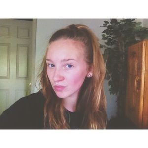 Meet your Posher, Jenna