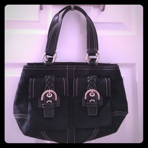 Small/medium coach purse