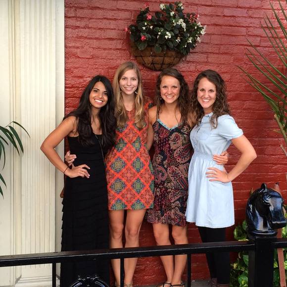 Meet your Posher, Ines