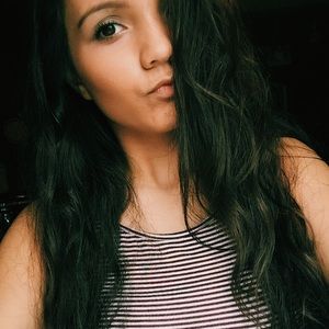 Meet your Posher, Analisa