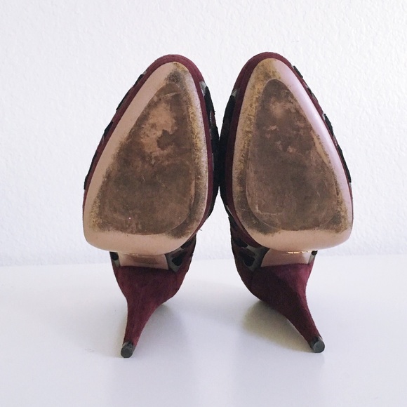 Authentic Prada Pumps - Picture 4 of 4