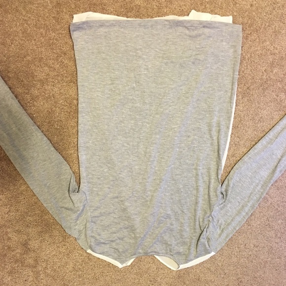 Blouse - Picture 2 of 2