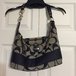 Black and Grey Coach Purse!!!