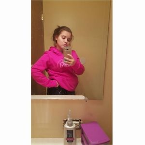 Meet your Posher, Mackenzie