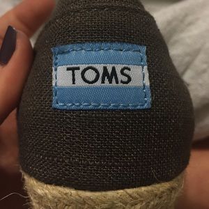 Toms wedges
