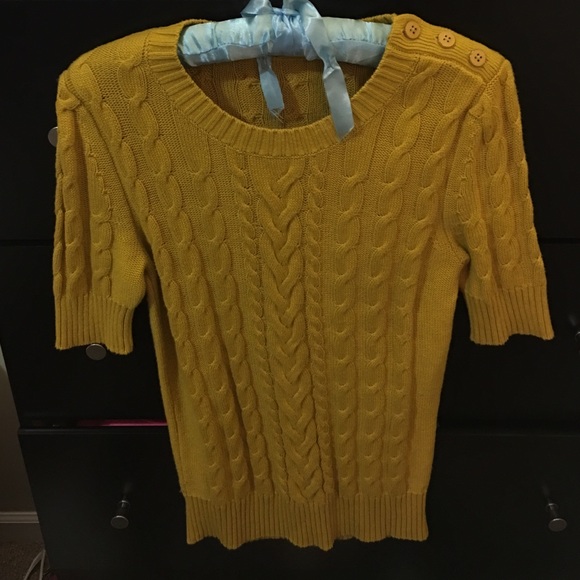 BANANA REPUBLIC SWEATER