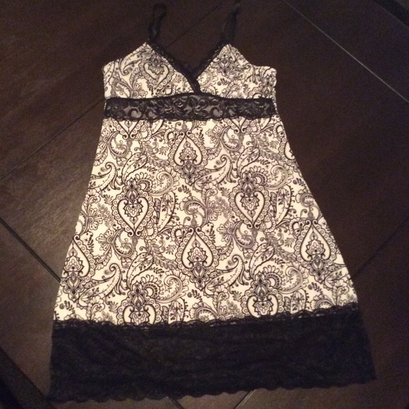 NWOT night gown