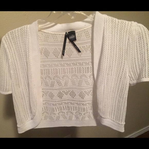 White Short Sleeve Cardigan - FREE of bundled