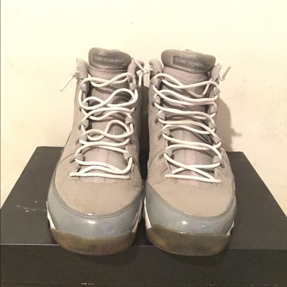 Air Jordan 9 Cool Grey