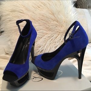 Jessica Simpson heels