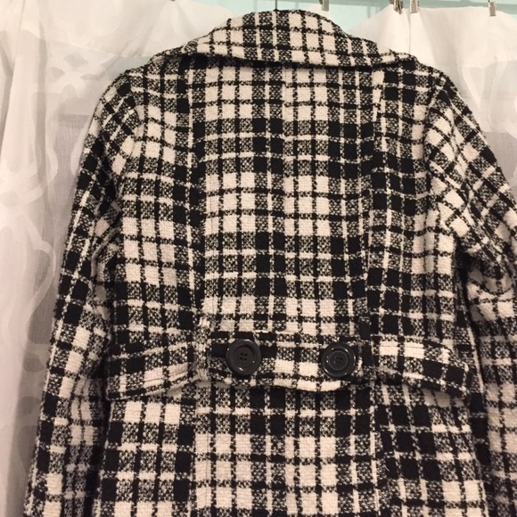 Plaid b&w Pea Coat - Picture 3 of 4
